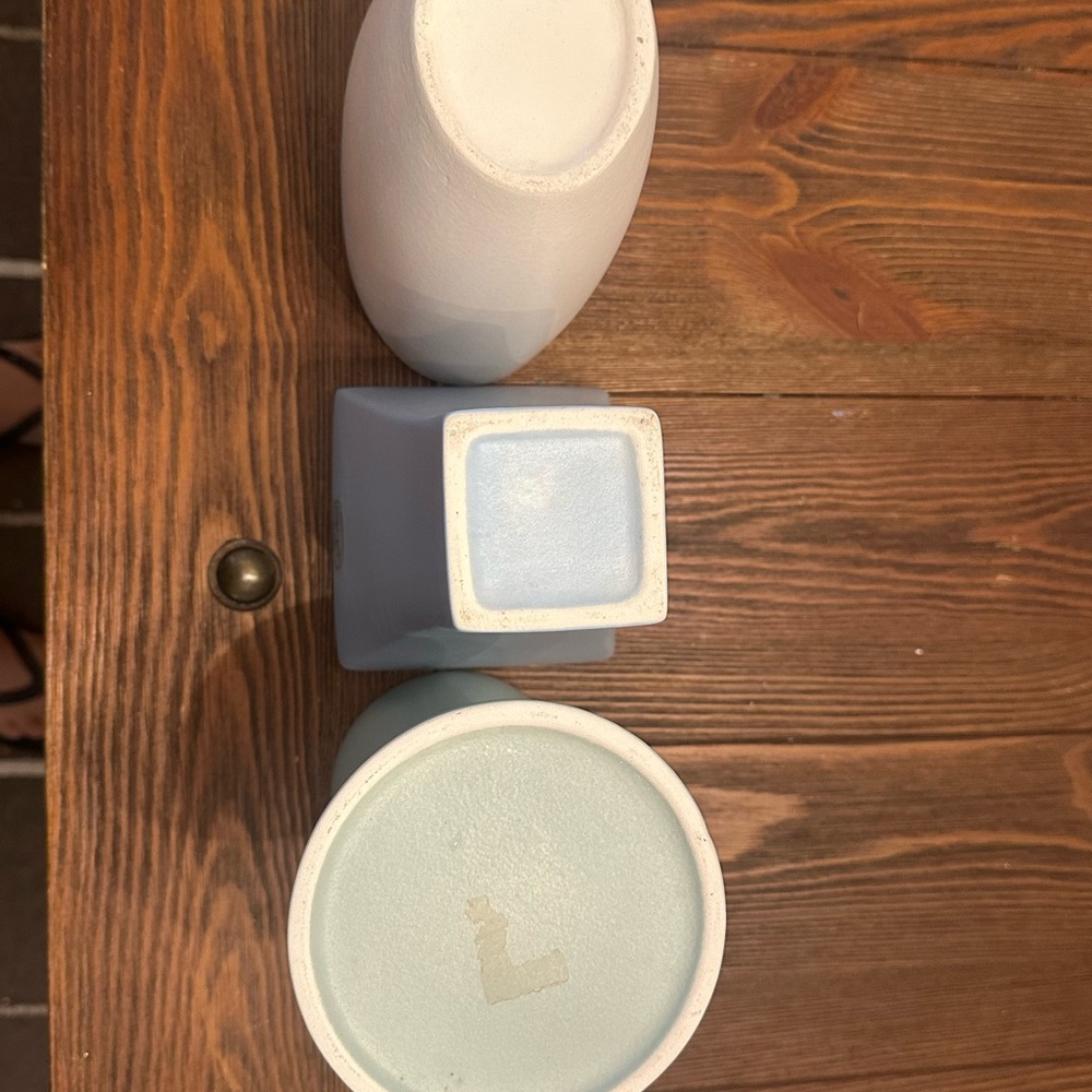 Vintage IKEA Anne Nilsson Ceramic Vase Set - Picture 5 of 10